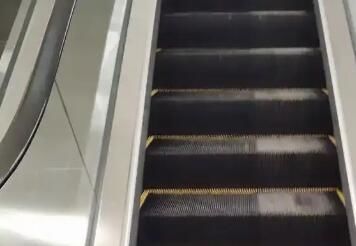 商場(chǎng)電扶梯的清潔保養(yǎng)有什么標(biāo)準(zhǔn)呢？要注意什么？